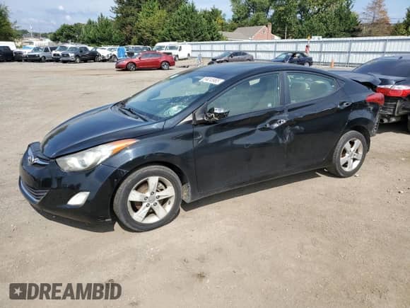 ✅ 2012 Hyundai Elantra Limited • VIN: 5NPDH4AEXCH095427 • Lot: 82024075. Wystawiony na Copart z przebiegiem 74 935 mil. Bezpłatny archiwum sprzedaży aukcyjnych z USA i szczegółowy raport historii pojazdu na DreamBid. Zdjęcie 1.