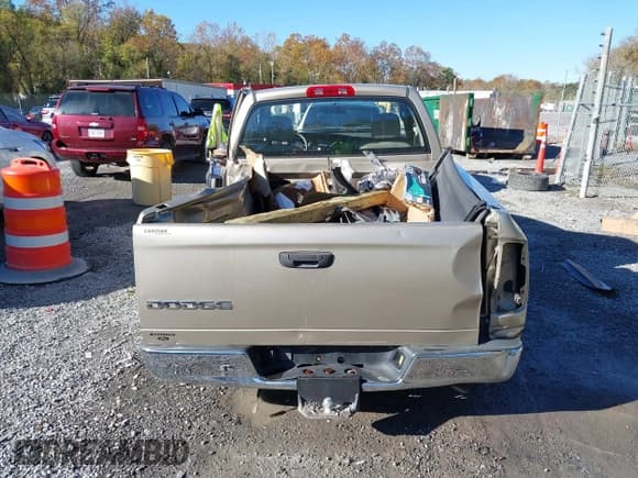 ✅ 2004 Dodge 1500 ST • VIN: 1D7HA16K74J195728 • Лот: 43445906. Опубликован ранее на IAAI с пробегом 179 753 миль. Бесплатный доступ к архиву аукционных продаж из США и подробный отчёт об истории автомобиля на DreamBid. Изображение 16.