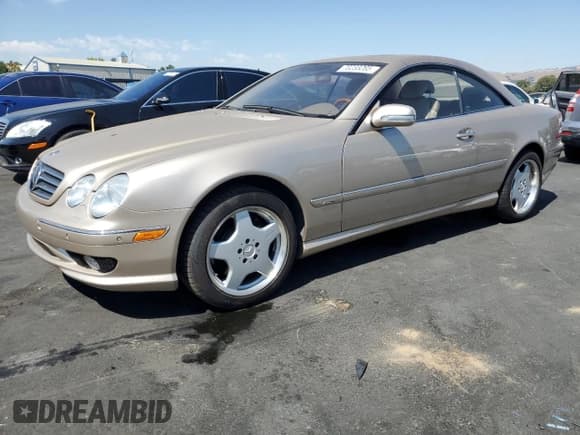 ✅ 2001 Mercedes-Benz CL 500/600 • VIN: WDBPJ78J61A014805 • Lot: 70233265. Wystawiony na Copart z przebiegiem 60 201 mil. Bezpłatny archiwum sprzedaży aukcyjnych z USA i szczegółowy raport historii pojazdu na DreamBid. Zdjęcie 1.