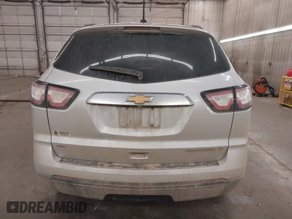 ✅ 2016 Chevrolet Traverse LT • VIN: 1GNKVGKDXGJ165682 • Lot: 42176875. Listed on IAAI with 240,342 mi. Free auction sales archive from the USA and detailed vehicle history report at DreamBid. Image 17.