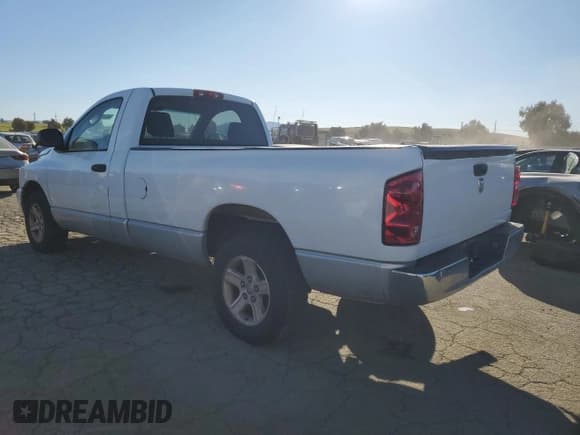 ✅ 2007 Dodge 1500 ST • VIN: 1D7HA16N17J575906 • Лот: 88506295. Опубликован ранее на Copart с пробегом 166 533 миль. Бесплатный доступ к архиву аукционных продаж из США и подробный отчёт об истории автомобиля на DreamBid. Изображение 2.