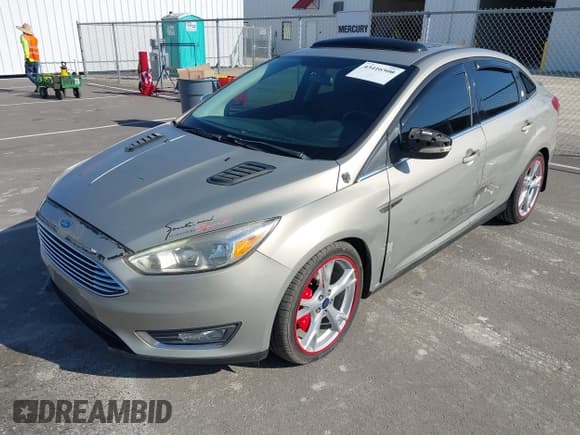 ✅ 2015 Ford Focus Titanium • VIN: 1FADP3J26FL341446 • Lot: 43416500. Listed on IAAI with 197,507 mi. Free auction sales archive from the USA and detailed vehicle history report at DreamBid. Image 2.