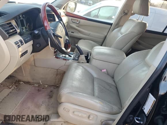 ✅ 2009 Lexus LX 570 • VIN: JTJHY00W394026787 • Лот: 48467865. Опубликован ранее на Copart с пробегом 238 487 миль. Бесплатный доступ к архиву аукционных продаж из США и подробный отчёт об истории автомобиля на DreamBid. Изображение 7.