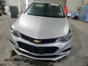 ✅ 2018 Chevrolet Cruze LS • VIN: 1G1BC5SM8J7122555 • Lot: 70678885. Listed on Copart with 101,938 mi. Free auction sales archive from the USA and detailed vehicle history report at DreamBid. Image 13.