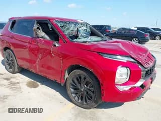 ✅ 2022 Mitsubishi Outlander SE • VIN: JA4J3UA8XNZ082145 • Lot: 42876192. Wystawiony na IAAI z przebiegiem Nie podano. Bezpłatny archiwum sprzedaży aukcyjnych z USA i szczegółowy raport historii pojazdu na DreamBid. Zdjęcie 1.