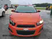 ✅ 2013 Chevrolet Sonic LT • VIN: 1G1JC6SHXD4142896 • Лот: 75015374. Размещён на Copart с пробегом 150 472 миль миль. Получите бесплатный доступ к архиву аукционных продаж из США и посмотрите подробный отчёт об истории автомобиля на DreamBid. Изображение 5.