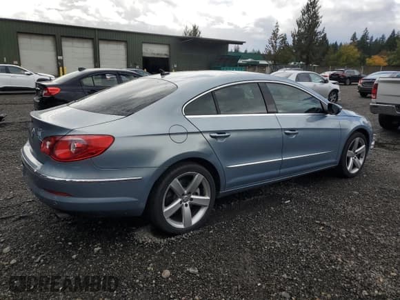 ✅ 2009 Volkswagen CC 4Motion • VIN: WVWGU73C39E517729 • Лот: 84963835. Опубликован ранее на Copart с пробегом 162 520 миль. Бесплатный доступ к архиву аукционных продаж из США и подробный отчёт об истории автомобиля на DreamBid. Изображение 3.