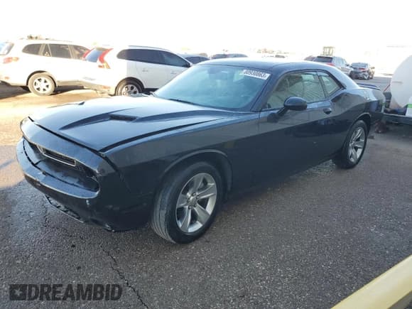 ✅ 2022 Dodge Challenger SXT • VIN: 2C3CDZAG2NH181580 • Lot: 80930863. Wystawiony na Copart z przebiegiem 29 646 mil. Bezpłatny archiwum sprzedaży aukcyjnych z USA i szczegółowy raport historii pojazdu na DreamBid. Zdjęcie 1.