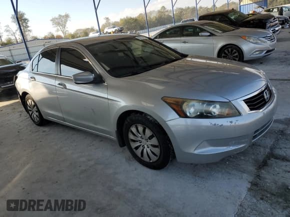 ✅ 2009 Honda Accord LX • VIN: 1HGCP263X9A130611 • Лот: 92023995. Опубликован ранее на Copart с пробегом 240 101 миль. Бесплатный доступ к архиву аукционных продаж из США и подробный отчёт об истории автомобиля на DreamBid. Изображение 4.