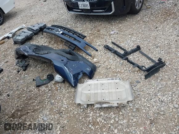 ✅ 2022 Chevrolet Silverado 1500 RST • VIN: 3GCUYEED7NG164206 • Лот: 42481073. Опубликован ранее на IAAI с пробегом 44 759 миль. Бесплатный доступ к архиву аукционных продаж из США и подробный отчёт об истории автомобиля на DreamBid. Изображение 12.