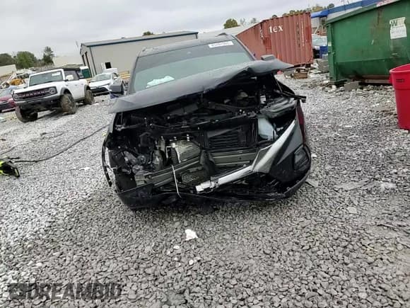 ✅ 2022 Chevrolet Blazer RS • VIN: 3GNKBERS1NS165681 • Lot: 85207565. Wystawiony na Copart z przebiegiem Nie podano. Bezpłatny archiwum sprzedaży aukcyjnych z USA i szczegółowy raport historii pojazdu na DreamBid. Zdjęcie 14.