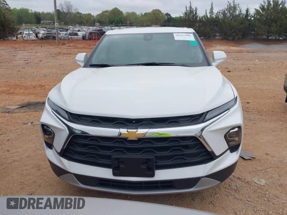 ✅ 2023 Chevrolet Blazer LT • VIN: 3GNKBHR45PS234006 • Lot: 41927800. Listed on IAAI with 57,610 mi. Free auction sales archive from the USA and detailed vehicle history report at DreamBid. Image 12.