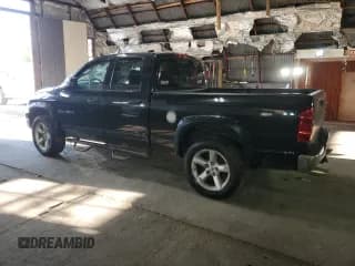 ✅ 2007 Dodge 1500 SLT • VIN: 1D7HU18257J558097 • Лот: 76938134. Опубликован ранее на Copart с пробегом 204 325 миль. Бесплатный доступ к архиву аукционных продаж из США и подробный отчёт об истории автомобиля на DreamBid. Изображение 2.