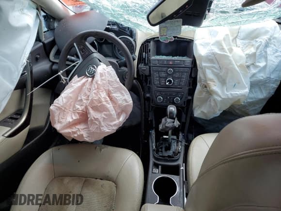 ✅ 2015 Buick Verano Convenience Group • VIN: 1G4PR5SK7F4165198 • Lot: 66364075. Wystawiony na Copart z przebiegiem 119 862 mil. Bezpłatny archiwum sprzedaży aukcyjnych z USA i szczegółowy raport historii pojazdu na DreamBid. Zdjęcie 8.