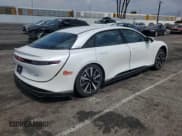 ✅ 2025 Lucid Air Pure • VIN: 50EA1PGA6SA007195 • Lot: 80579395. Wystawiony na Copart z przebiegiem Nie podano. Bezpłatny archiwum sprzedaży aukcyjnych z USA i szczegółowy raport historii pojazdu na DreamBid. Zdjęcie 3.