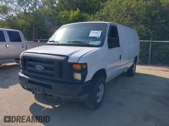 ✅ 2011 Ford Econoline Cargo Commercial • VIN: 1FTNE2EL9BDA11810 • Lot: 43243617. Listed on IAAI with 201,360 mi. Free auction sales archive from the USA and detailed vehicle history report at DreamBid. Image 2.