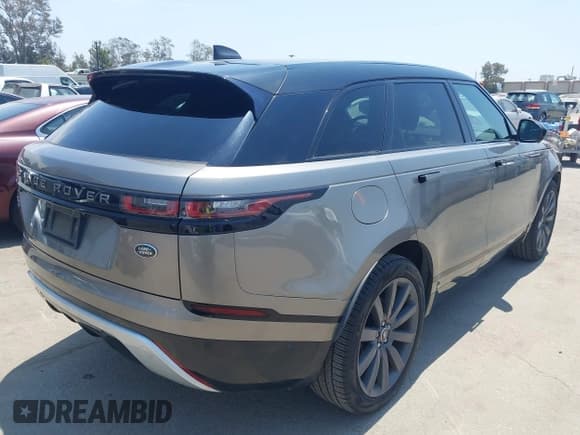 ✅ 2019 Land Rover Range Rover Velar R-Dynamic SE • VIN: SALYL2EX8KA784025 • Лот: 42786648. Опубликован ранее на IAAI с пробегом 75 780 миль. Бесплатный доступ к архиву аукционных продаж из США и подробный отчёт об истории автомобиля на DreamBid. Изображение 4.