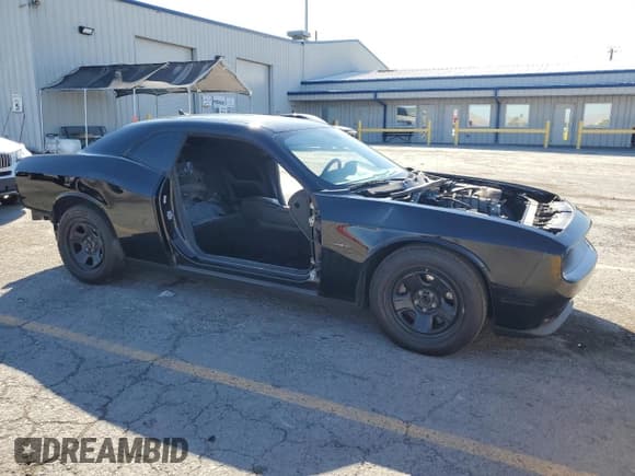 ✅ 2017 Dodge Challenger R/T • VIN: 2C3CDZBT7HH611815 • Лот: 82121255. Опубликован ранее на Copart с пробегом Не указан. Бесплатный доступ к архиву аукционных продаж из США и подробный отчёт об истории автомобиля на DreamBid. Изображение 4.