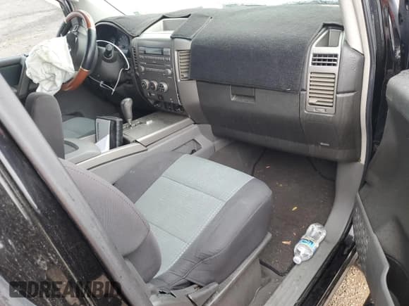 ✅ 2005 Nissan Titan SE • VIN: 1N6AA06A35N540404 • Лот: 57838965. Опубликован ранее на Copart с пробегом Не указан. Бесплатный доступ к архиву аукционных продаж из США и подробный отчёт об истории автомобиля на DreamBid. Изображение 8.