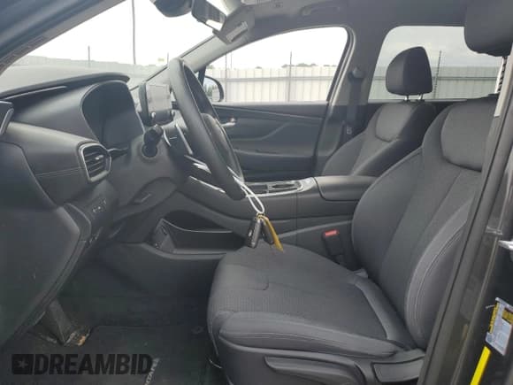 ✅ 2021 Hyundai Santa Fe SE • VIN: 5NMS14AJ1MH333382 • Lot: 58718904. Wystawiony na Copart z przebiegiem 39 226 mil. Bezpłatny archiwum sprzedaży aukcyjnych z USA i szczegółowy raport historii pojazdu na DreamBid. Zdjęcie 7.