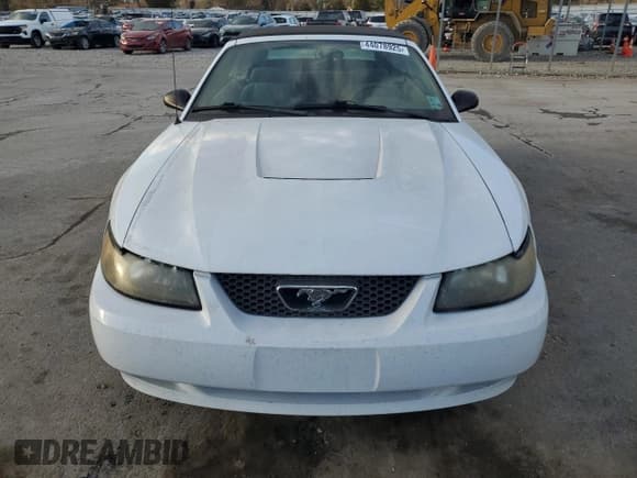 ✅ 2004 Ford Mustang Deluxe • VIN: 1FAFP44634F136739 • Lot: 44078925. Listed on Copart with 105,591 mi. Free auction sales archive from the USA and detailed vehicle history report at DreamBid. Image 5.