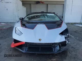 ✅ 2023 Lamborghini Huracan • VIN: ZHWUA6ZX8PLA22462 • Lot: 86857405. Wystawiony na Copart z przebiegiem 8 951 mil. Bezpłatny archiwum sprzedaży aukcyjnych z USA i szczegółowy raport historii pojazdu na DreamBid. Zdjęcie 5.