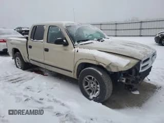 ✅ 2004 Dodge Dakota SLT • VIN: 1D7HL48N14S527885 • Lot: 45703925. Wystawiony na Copart z przebiegiem 168 203 mil. Bezpłatny archiwum sprzedaży aukcyjnych z USA i szczegółowy raport historii pojazdu na DreamBid. Zdjęcie 4.