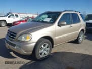 ✅ 2002 Mercedes-Benz M 320/430/500 • VIN: 4JGAB75E42A304002 • Lot: 41841898. Wystawiony na IAAI z przebiegiem 238 537 mil. Bezpłatny archiwum sprzedaży aukcyjnych z USA i szczegółowy raport historii pojazdu na DreamBid. Zdjęcie 2.