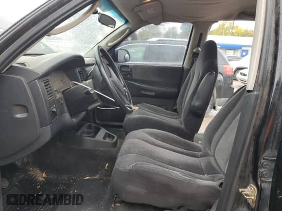 ✅ 2004 Dodge Dakota Sport • VIN: 1D7HG38K14S580302 • Лот: 79133454. Опубликован ранее на Copart с пробегом 147 806 миль. Бесплатный доступ к архиву аукционных продаж из США и подробный отчёт об истории автомобиля на DreamBid. Изображение 7.