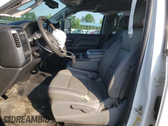 ✅ 2016 Chevrolet Silverado 2500HD Work Truck • VIN: 1GC2CUEG7GZ381946 • Lot: 61607575. Wystawiony na Copart z przebiegiem 126 098 mil. Bezpłatny archiwum sprzedaży aukcyjnych z USA i szczegółowy raport historii pojazdu na DreamBid. Zdjęcie 7.