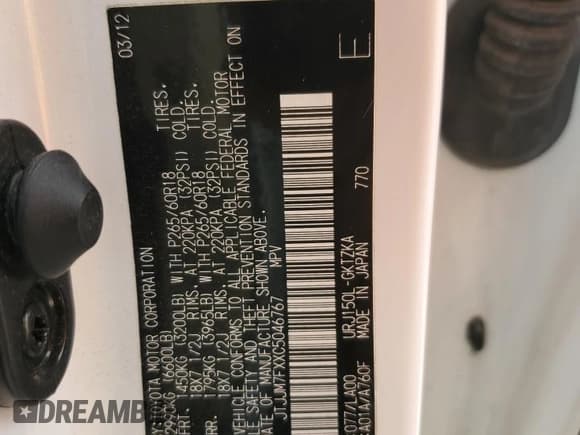 ✅ 2012 Lexus GX 460 Premium • VIN: JTJJM7FXXC5046767 • Lot: 63675055. Wystawiony na Copart z przebiegiem 155 369 mil. Bezpłatny archiwum sprzedaży aukcyjnych z USA i szczegółowy raport historii pojazdu na DreamBid. Zdjęcie 14.