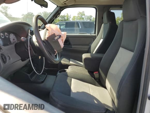 ✅ 2008 Ford Ranger XL • VIN: 1FTYR14U78PA58329 • Lot: 71588665. Listed on Copart with 106,510 mi. Free auction sales archive from the USA and detailed vehicle history report at DreamBid. Image 7.