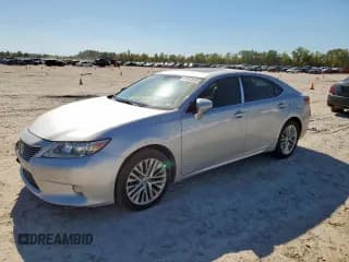 ✅ 2014 Lexus ES 330 • VIN: JTHBK1GG2E2144350 • Lot: 91513655. Listed on Copart with 193,305 mi. Free auction sales archive from the USA and detailed vehicle history report at DreamBid. Image 1.