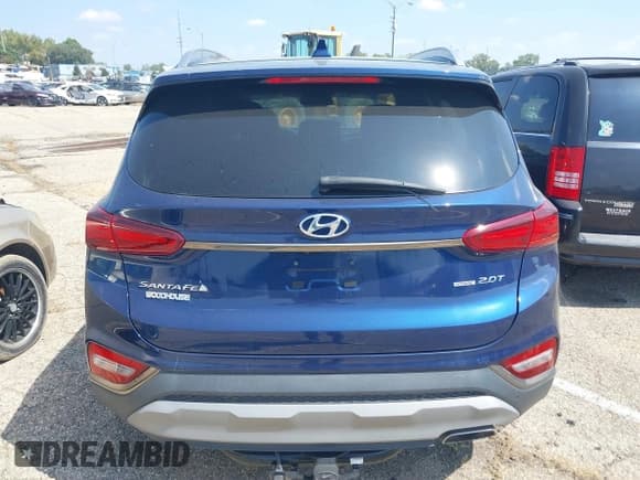 ✅ 2020 Hyundai Santa Fe Limited • VIN: 5NMS5CAA3LH272095 • Лот: 35894876. Опубликован ранее на IAAI с пробегом 12 миль. Бесплатный доступ к архиву аукционных продаж из США и подробный отчёт об истории автомобиля на DreamBid. Изображение 16.