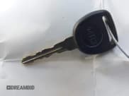 ✅ 2005 Chevrolet Silverado 2500HD LS • VIN: 1GCHK23U35F803784 • Lot: 42185294. Wystawiony na IAAI z przebiegiem 205 539 mil. Bezpłatny archiwum sprzedaży aukcyjnych z USA i szczegółowy raport historii pojazdu na DreamBid. Zdjęcie 11.