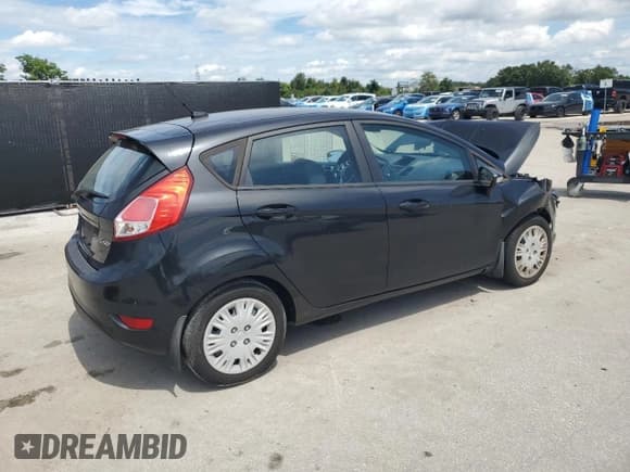 ✅ 2015 Ford Fiesta SE • VIN: 3FADP4EE7FM157139 • Лот: 71933915. Опубликован ранее на Copart с пробегом 148 668 миль. Бесплатный доступ к архиву аукционных продаж из США и подробный отчёт об истории автомобиля на DreamBid. Изображение 3.