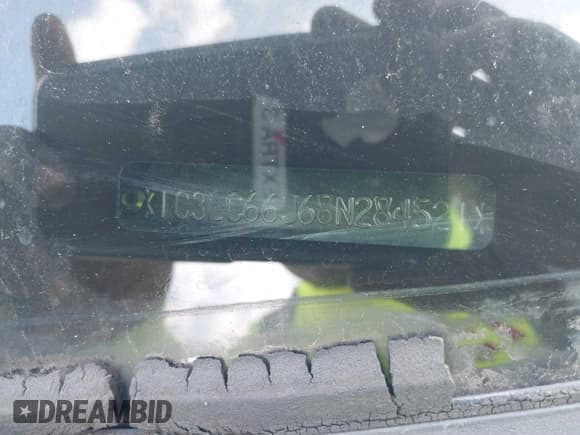 ✅ 2008 Chrysler Sebring • VIN: 1C3LC66J68N284521 • Lot: 41508199. Listed on IAAI with 217,216 mi. Free auction sales archive from the USA and detailed vehicle history report at DreamBid. Image 9.