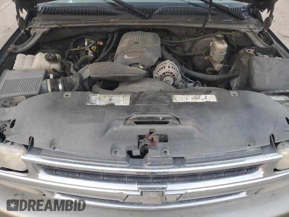 ✅ 2001 Chevrolet Silverado 1500 LS • VIN: 2GCEC19V111160296 • Lot: 93189995. Listed on Copart with 132,992 mi. Free auction sales archive from the USA and detailed vehicle history report at DreamBid. Image 11.