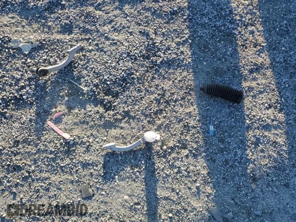 ✅ 2025 Chevrolet Equinox EV LT • VIN: 3GN7DLRP5SS185511 • Лот: 91525205. Опубликован ранее на Copart с пробегом 3 424 миль. Бесплатный доступ к архиву аукционных продаж из США и подробный отчёт об истории автомобиля на DreamBid. Изображение 12.