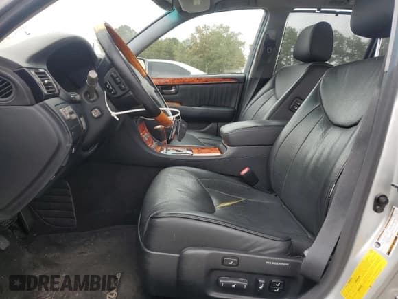 ✅ 2004 Lexus LS 430 • VIN: JTHBN36F040170662 • Лот: 87444665. Опубликован ранее на Copart с пробегом 145 288 миль. Бесплатный доступ к архиву аукционных продаж из США и подробный отчёт об истории автомобиля на DreamBid. Изображение 7.