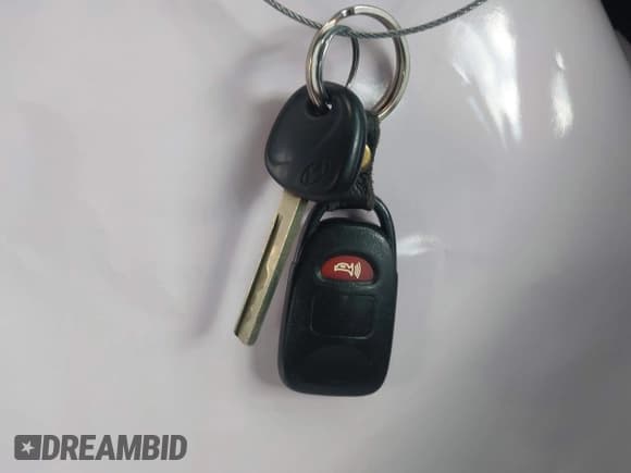 ✅ 2016 Hyundai Accent SE • VIN: KMHCT4AE6GU975946 • Lot: 43723272. Listed on IAAI with 75,947 mi. Free auction sales archive from the USA and detailed vehicle history report at DreamBid. Image 11.