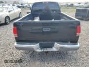 ✅ 1999 Dodge Dakota SLT • VIN: 1B7GL22X5XS298216 • Lot: 63887324. Wystawiony na Copart z przebiegiem Nie podano. Bezpłatny archiwum sprzedaży aukcyjnych z USA i szczegółowy raport historii pojazdu na DreamBid. Zdjęcie 6.