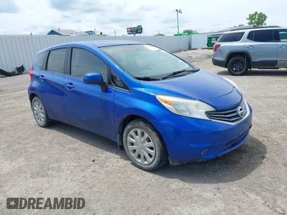 ✅ 2014 Nissan Note S • VIN: 3N1CE2CP9EL395313 • Lot: 42229418. Wystawiony na IAAI z przebiegiem 159 076 mil. Bezpłatny archiwum sprzedaży aukcyjnych z USA i szczegółowy raport historii pojazdu na DreamBid. Zdjęcie 1.