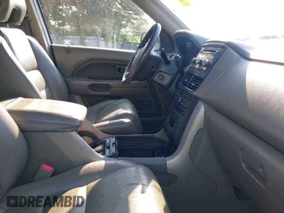 ✅ 2007 Honda Pilot EX-L • VIN: 5FNYF18637B024188 • Lot: 42814560. Wystawiony na IAAI z przebiegiem 130 356 mil. Bezpłatny archiwum sprzedaży aukcyjnych z USA i szczegółowy raport historii pojazdu na DreamBid. Zdjęcie 5.