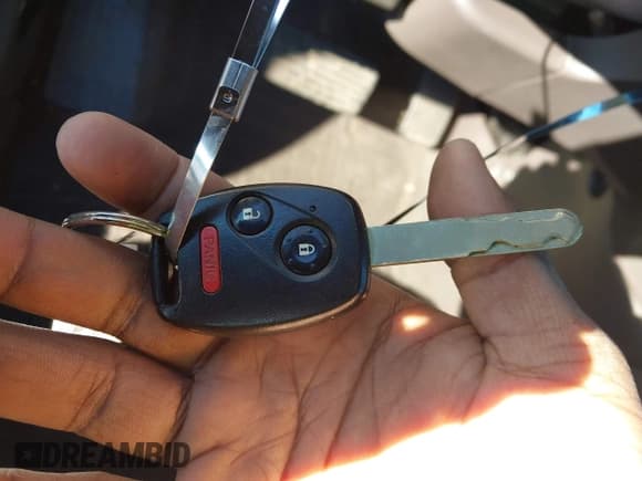 ✅ 2012 Honda CR-V EX-L • VIN: 2HKRM4H79CH628084 • Lot: 43835447. Listed on IAAI with 123,271 mi. Free auction sales archive from the USA and detailed vehicle history report at DreamBid. Image 11.