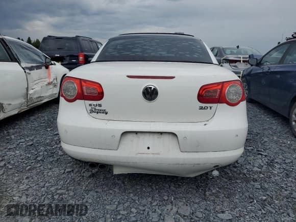 ✅ 2011 Volkswagen Eos • VIN: WVWBD7AH9BV005228 • Lot: 69738975. Listed on Copart with Not provided. Free auction sales archive from the USA and detailed vehicle history report at DreamBid. Image 6.