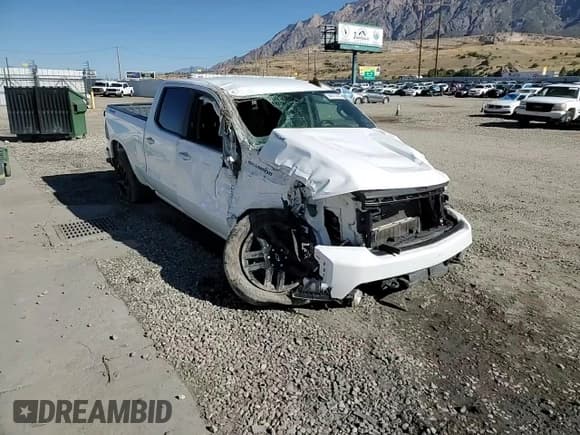✅ 2021 Chevrolet Silverado 1500 RST • VIN: 3GCUYEET9MG108578 • Lot: 84971405. Listed on Copart with Not provided. Free auction sales archive from the USA and detailed vehicle history report at DreamBid. Image 13.