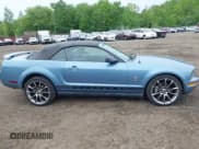 ✅ 2006 Ford Mustang Standard • VIN: 1ZVHT84N765220050 • Lot: 42231993. Listed on IAAI with 123,880 mi. Free auction sales archive from the USA and detailed vehicle history report at DreamBid. Image 17.