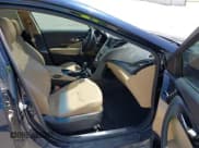 ✅ 2013 Hyundai Azera • VIN: KMHFH4JG8DA199154 • Лот: 42214060. Опубликован ранее на IAAI с пробегом 202 461 миль. Бесплатный доступ к архиву аукционных продаж из США и подробный отчёт об истории автомобиля на DreamBid. Изображение 5.