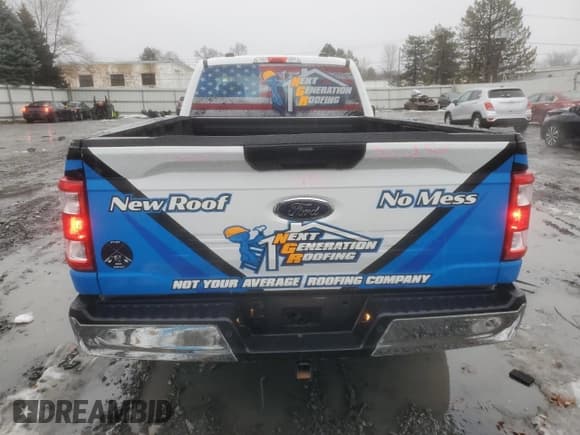 ✅ 2022 Ford F-150 XL • VIN: 1FTMF1EP8NKD86609 • Lot: 82777974. Listed on Copart with 33,570 mi. Free auction sales archive from the USA and detailed vehicle history report at DreamBid. Image 6.